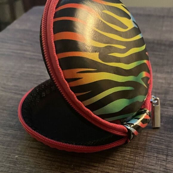 Rainbow Inspired Multi-Use Zipper Case - Picture 2 of 4